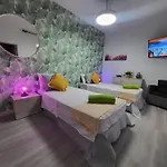 Апартаменты Playa Chica *